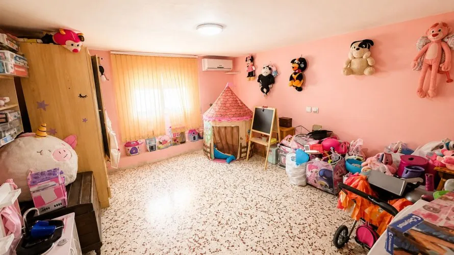 Villa de 200m² en Torrevieja, Spain No. 2394 № 24