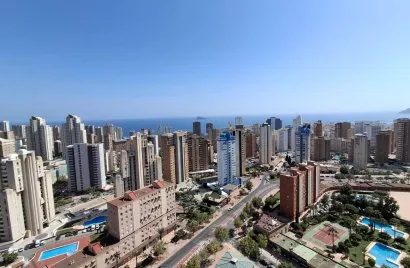 Apartamento de 136m² en Benidorm, Spain No. 2430