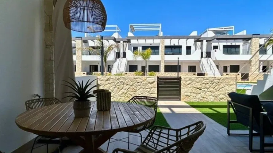 Apartamento de en Torrevieja, Spain No. 2331 № 9