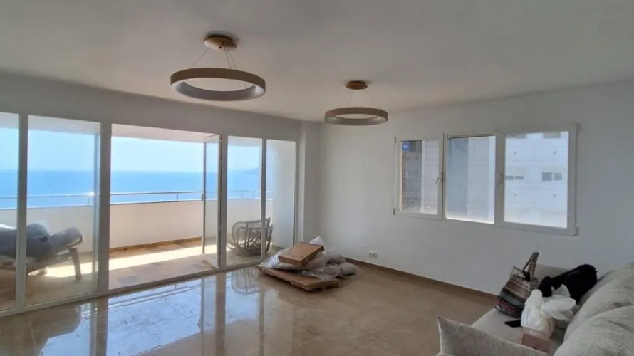 Apartamento de 3 dormitorios en Benidorm, Spain No. 2315 № 13
