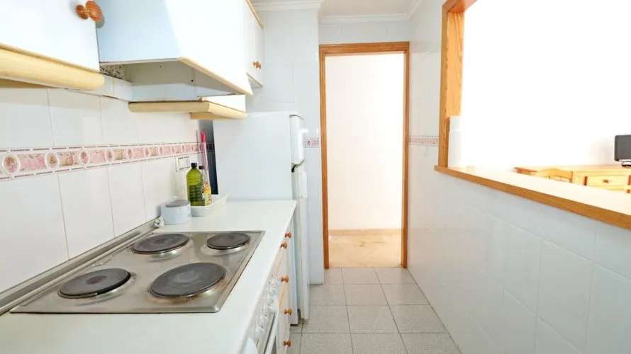 Apartamento de 2 dormitorios en Torrevieja, Spain No. 2486 № 7