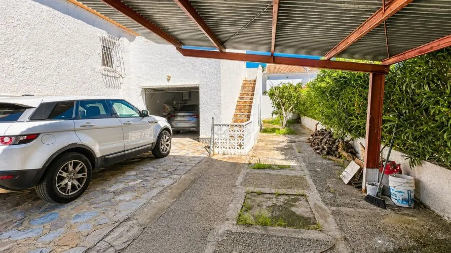 Villa de 200m² en Torrevieja, Spain No. 2394 № 5