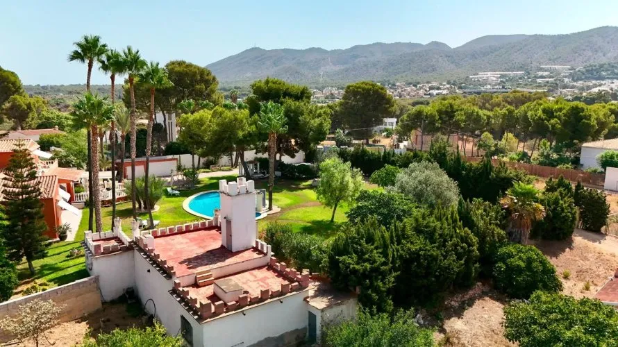 Villa de 5 dormitorios en Benidorm, Spain No. 2441 № 27