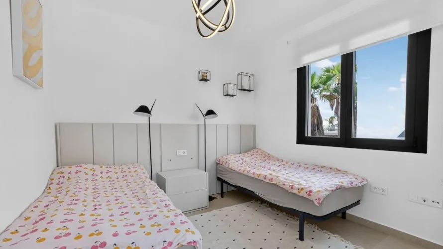 Villa de 178m² en Guardamar del Segura, Spain No. 2322