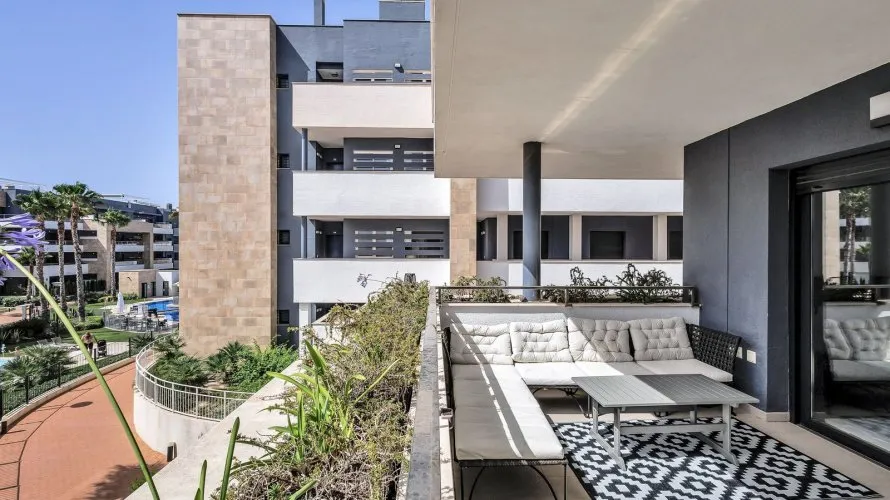 Apartamento de 98m² en La Zenia, Spain No. 2323 № 25