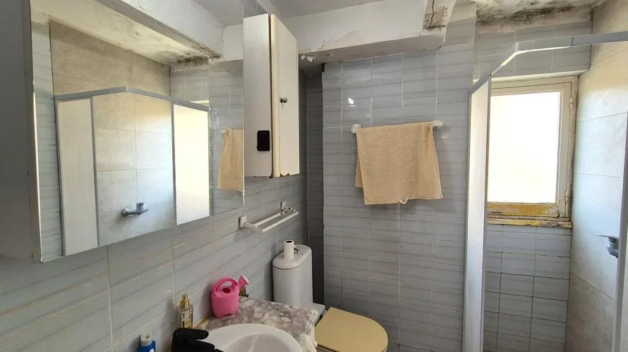 Apartamento de 1 dormitorio en Alicante, Spain No. 2411