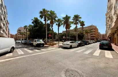 Apartamento de 2 dormitorios en Torrevieja, Spain No. 2335