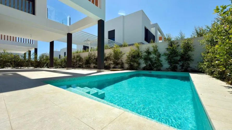 Villa de 4 dormitorios en Mutxamel, Spain No. 2439 № 17