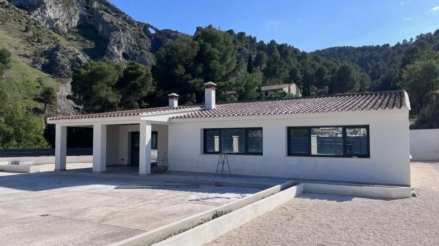 Apartamento de 3 dormitorios en Penaguila, Spain No. 2422 № 17