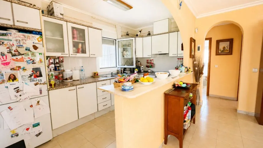 Villa de 200m² en Torrevieja, Spain No. 2394 № 23