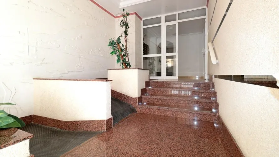 Apartamento de 2 dormitorios en Torrevieja, Spain No. 2486 № 20