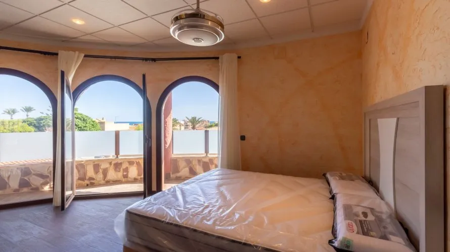 Villa de 624m² en La Zenia, Spain No. 2321 № 14