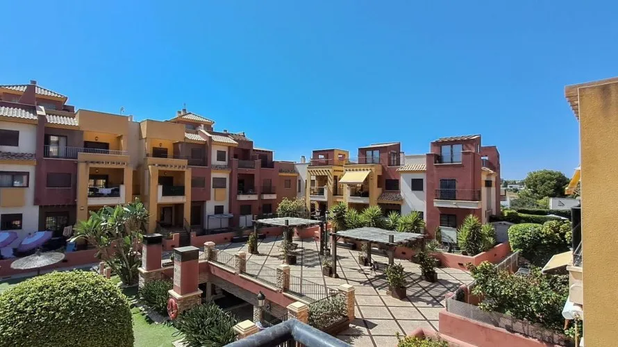 Apartamento de 2 dormitorios en La Zenia, Spain No. 2448 № 24