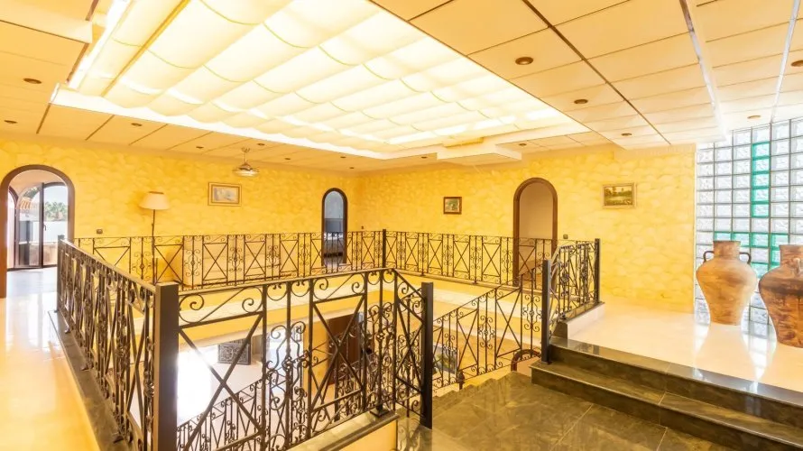 Villa de 624m² en La Zenia, Spain No. 2321 № 24