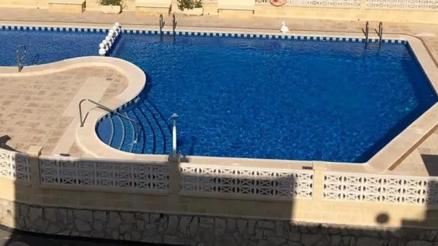 Dúplex de 3 dormitorios en La Zenia, Spain No. 2482 № 20
