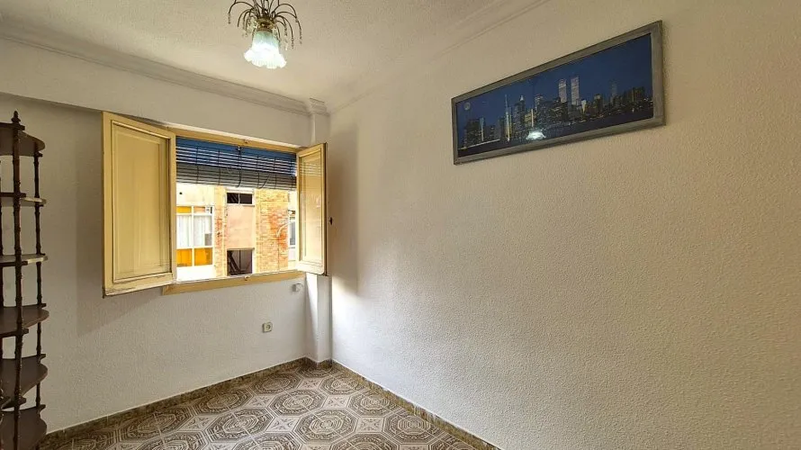 Apartamento de 1 dormitorio en Alicante, Spain No. 2433 № 9