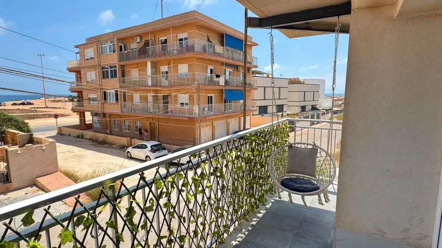 Apartamento de 2 dormitorios en Torrevieja, Spain No. 2409 № 16