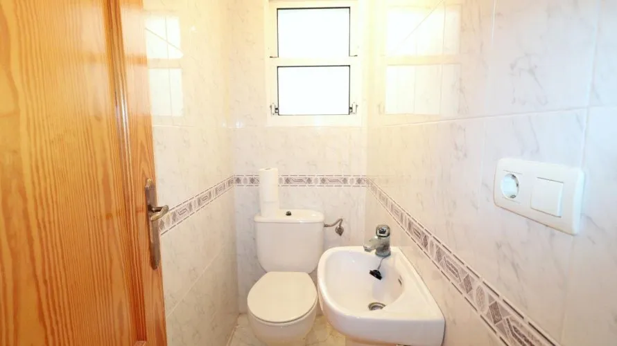Apartamento de 2 dormitorios en Torrevieja, Spain No. 2486 № 15