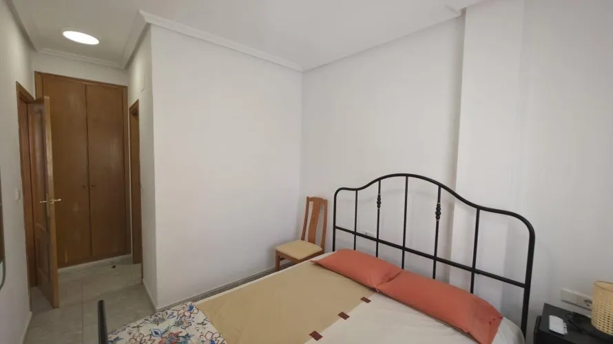 Apartamento de 1 dormitorio en Torrevieja, Spain No. 2380 № 4