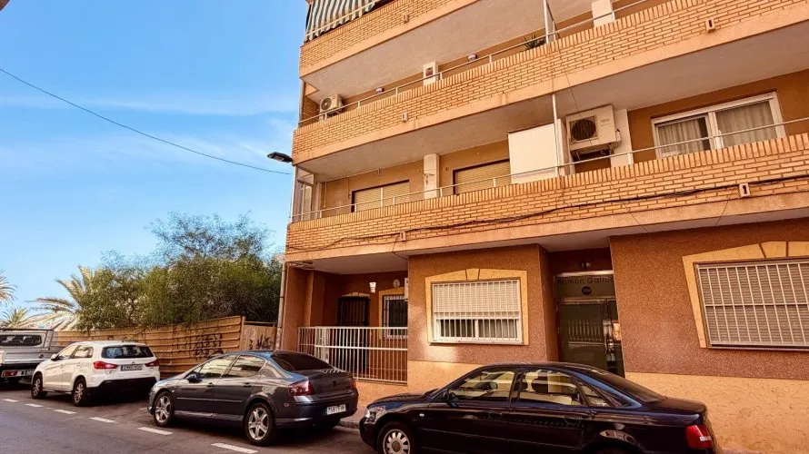 Apartamento de 3 dormitorios en Torrevieja, Spain No. 2601 № 5