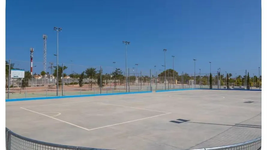 Apartamento de 25m² en Torrevieja, Spain No. 2508 № 3