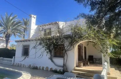 Villa de 180m² en Cabo Roig, Spain No. 2568
