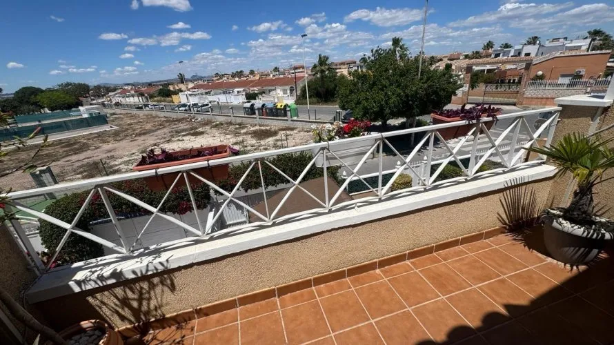 Сasa de 2 dormitorios en Torrevieja, Spain No. 2496 № 23