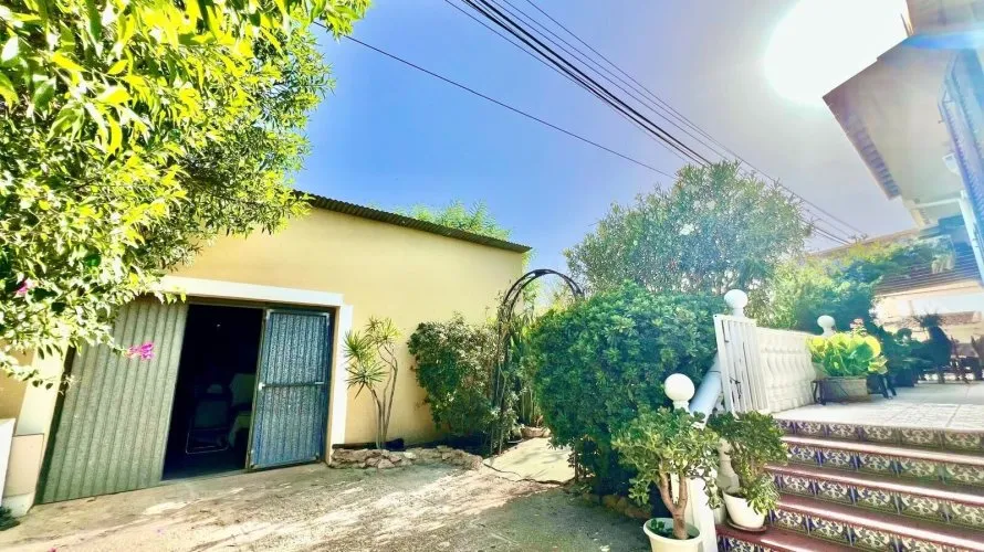 Villa de 3 dormitorios en Daya Vieja, Spain No. 2538 № 11
