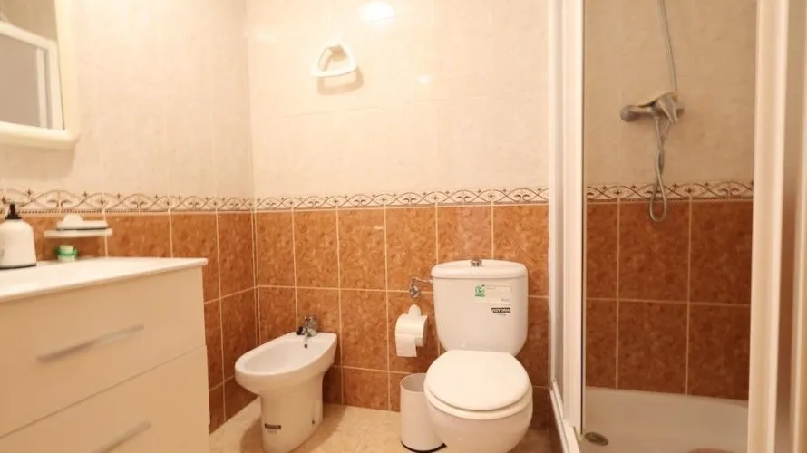 Apartamento de 2 dormitorios en Torrevieja, Spain No. 2606 № 5