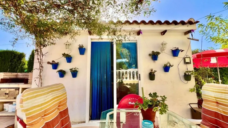 Villa de 3 dormitorios en Daya Vieja, Spain No. 2538 № 4
