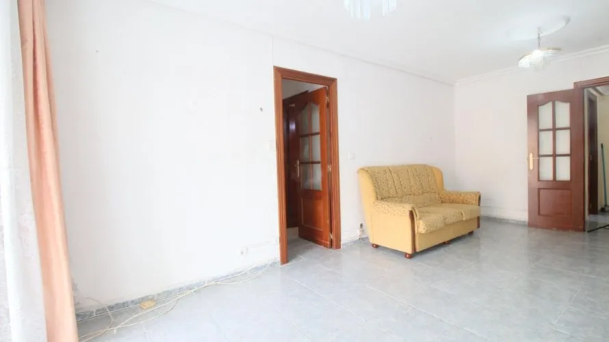 Apartamento de 2 dormitorios en Alicante, Spain No. 2522 № 13