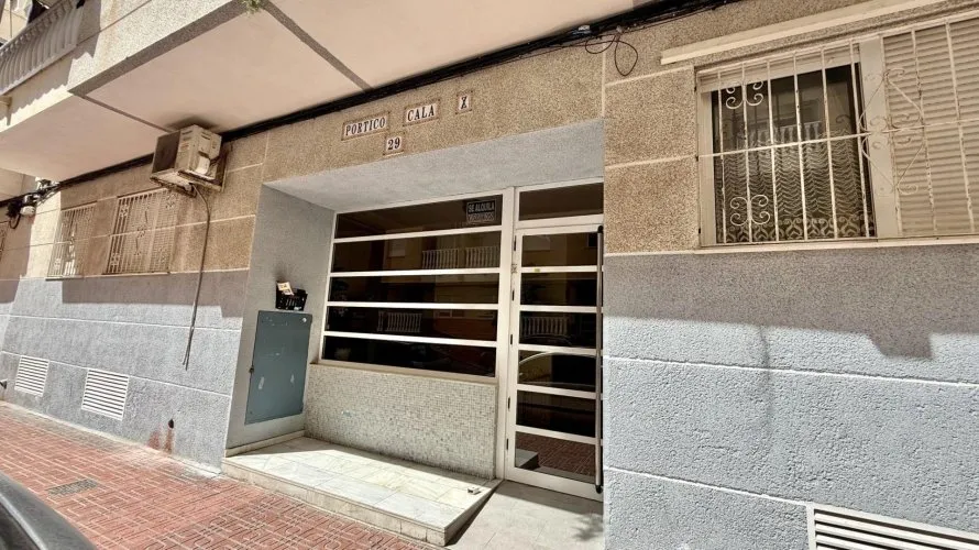 Apartamento de 1 dormitorio en Torrevieja, Spain No. 2557 № 10