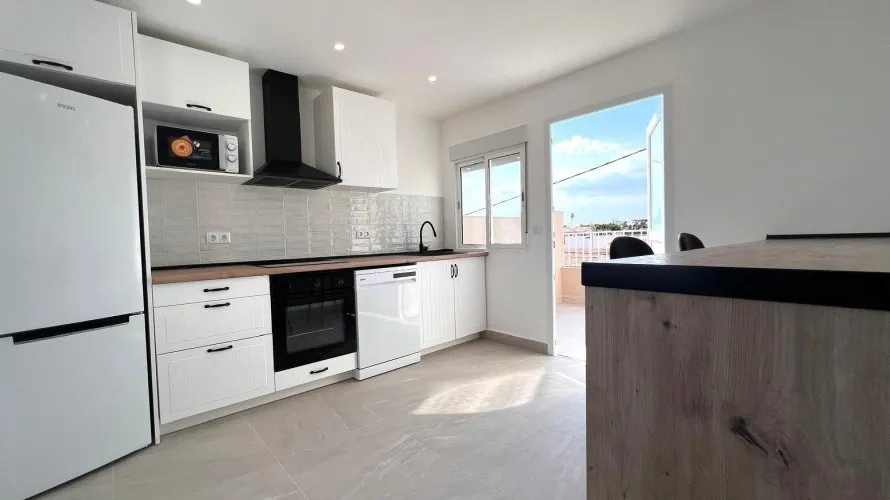 Apartamento de 97m² en San Pedro del Pinatar, Spain No. 2666 № 24