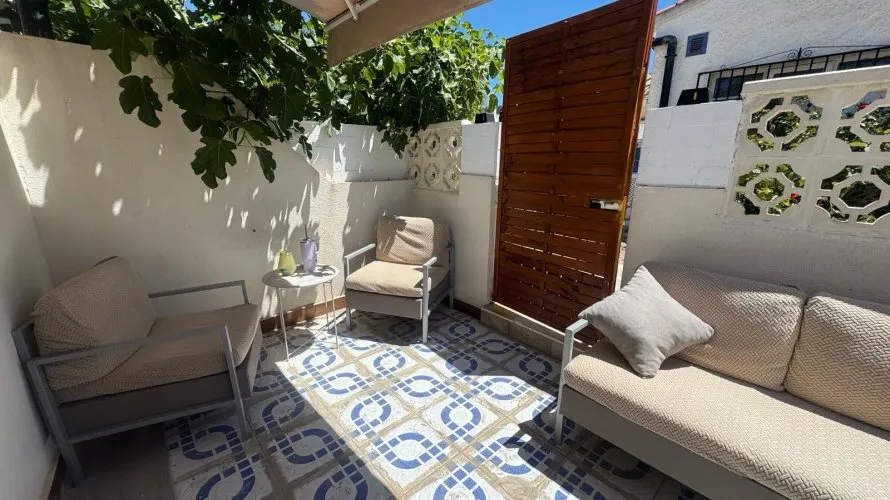 Сasa de 1 dormitorio en Torrevieja, Spain No. 2495 № 21