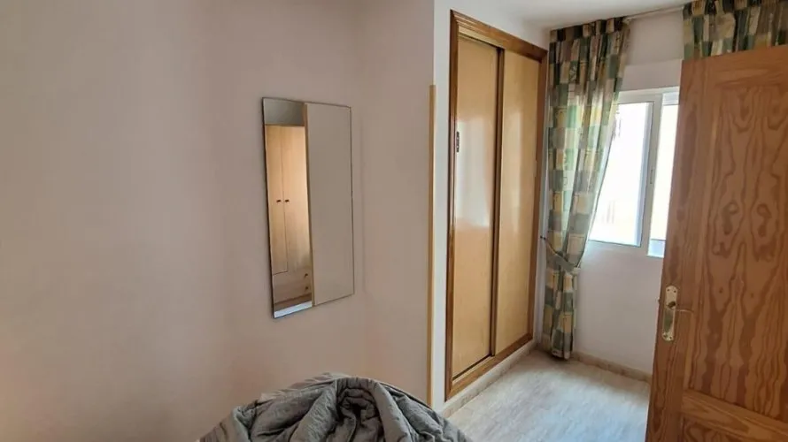 Apartamento de 1 dormitorio en Torrevieja, Spain No. 2617 № 2