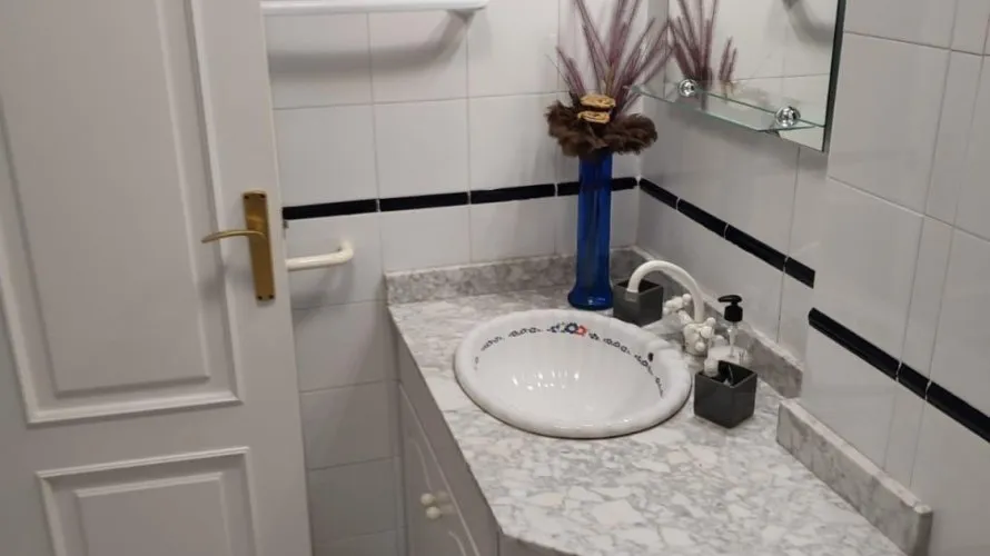 Apartamento de 2 dormitorios en Torrevieja, Spain No. 2633 № 6