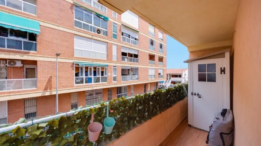Apartamento de 110m² en Torrevieja, Spain No. 2541 № 12