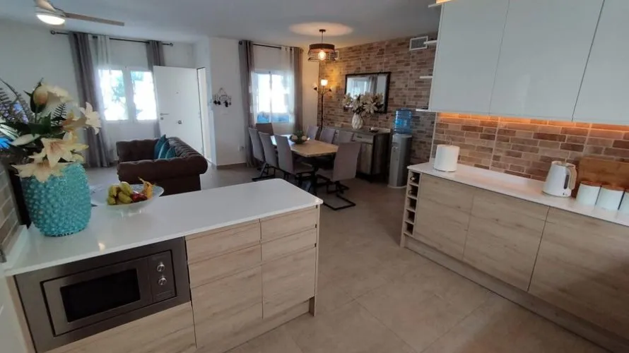Villa de 186m² en Torrevieja, Spain No. 2513 № 9