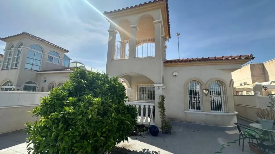 Villa de 80m² en Algorfa, Spain No. 2514 № 24