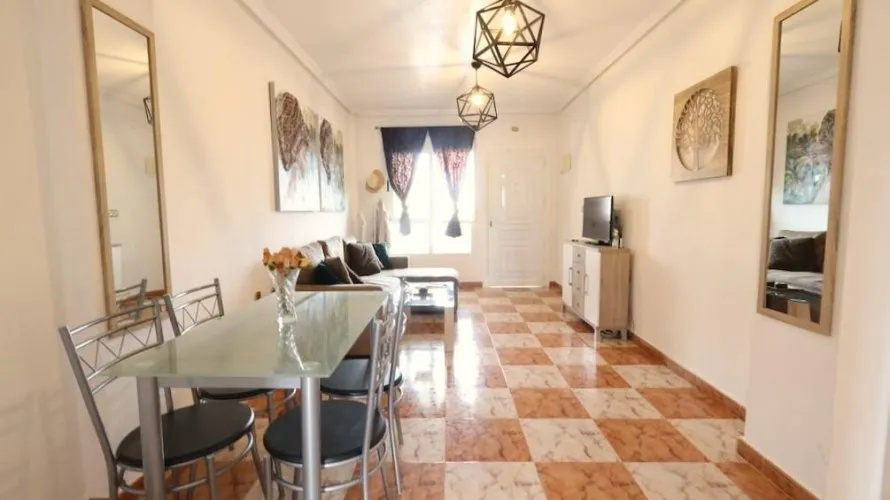 Apartamento de 2 dormitorios en La Zenia, Spain No. 2605 № 9