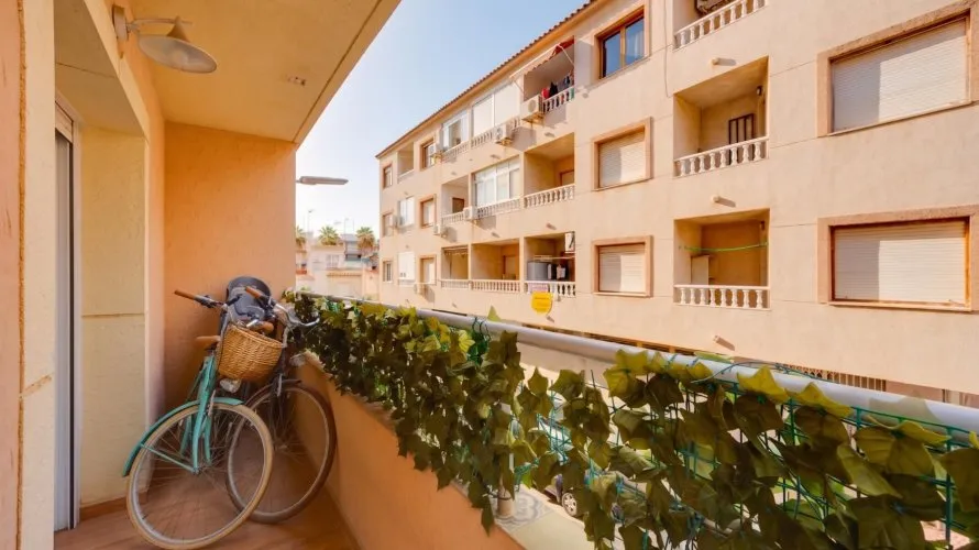 Apartamento de 110m² en Torrevieja, Spain No. 2541 № 11