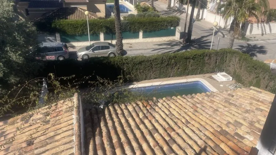 Villa de 180m² en Cabo Roig, Spain No. 2568 № 1