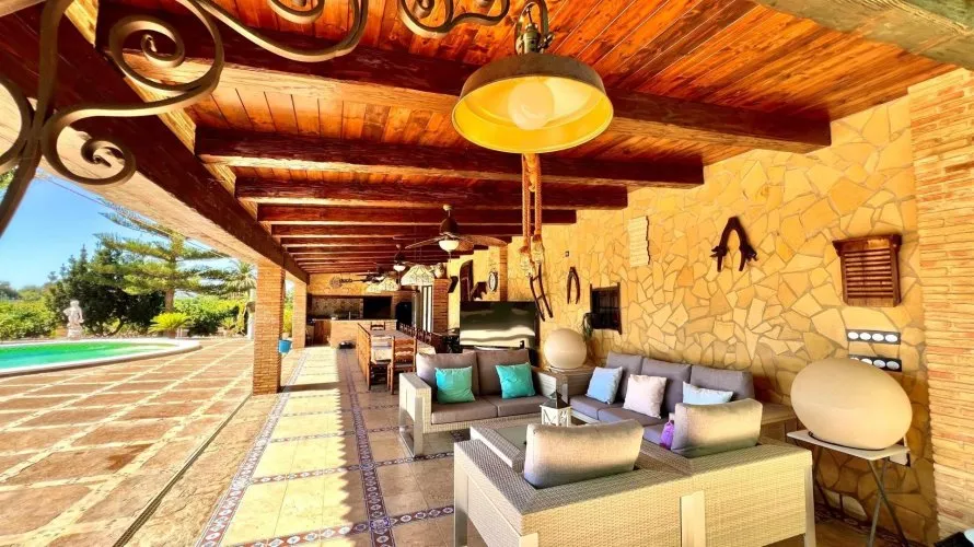 Villa de 4 dormitorios en Almoradí, Spain No. 2639 № 17