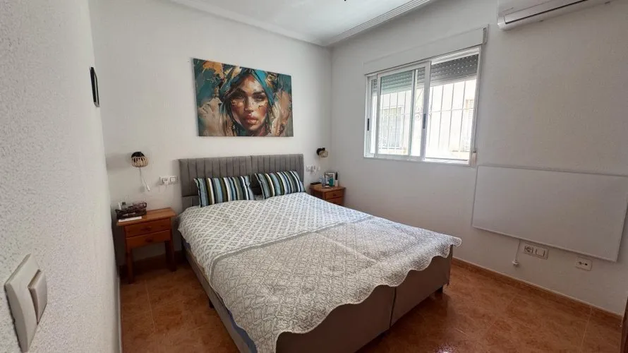Сasa de 2 dormitorios en Torrevieja, Spain No. 2496 № 21