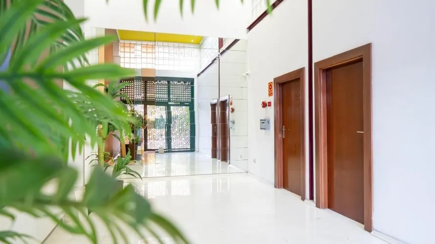 Apartamento de 3 dormitorios en Benidorm, Spain No. 2654 № 7