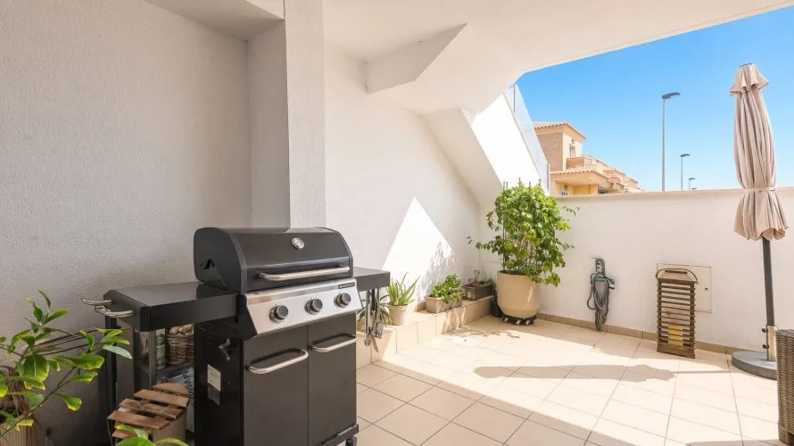 Apartamento de 87m² en Las Esperanzas, Spain No. 2643 № 20