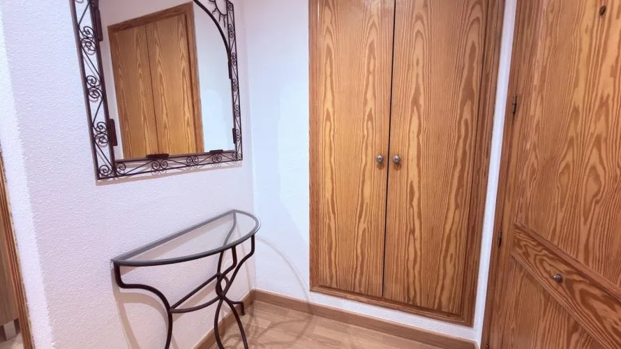 Apartamento de 1 dormitorio en Alicante, Spain No. 2556 № 4