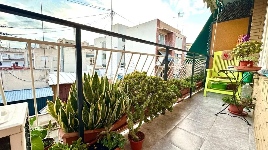 Apartamento de 100m² en Alicante, Spain No. 2611 № 1