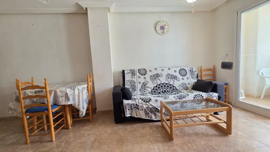 Apartamento de 2 dormitorios en Torrevieja, Spain No. 2569 № 8