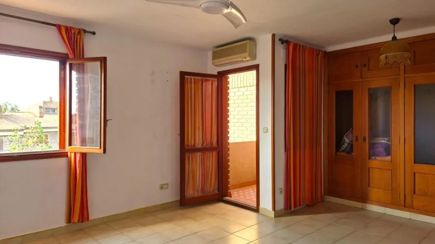Сasa de 4 dormitorios en San Juan, Spain No. 2689 № 2